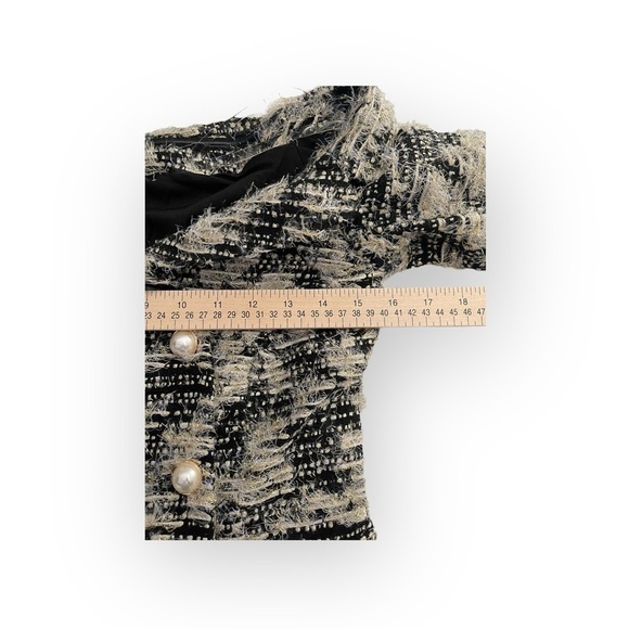 L’Atiste Knit Blazer Dress with Faux Pearls - Picture 13 of 16